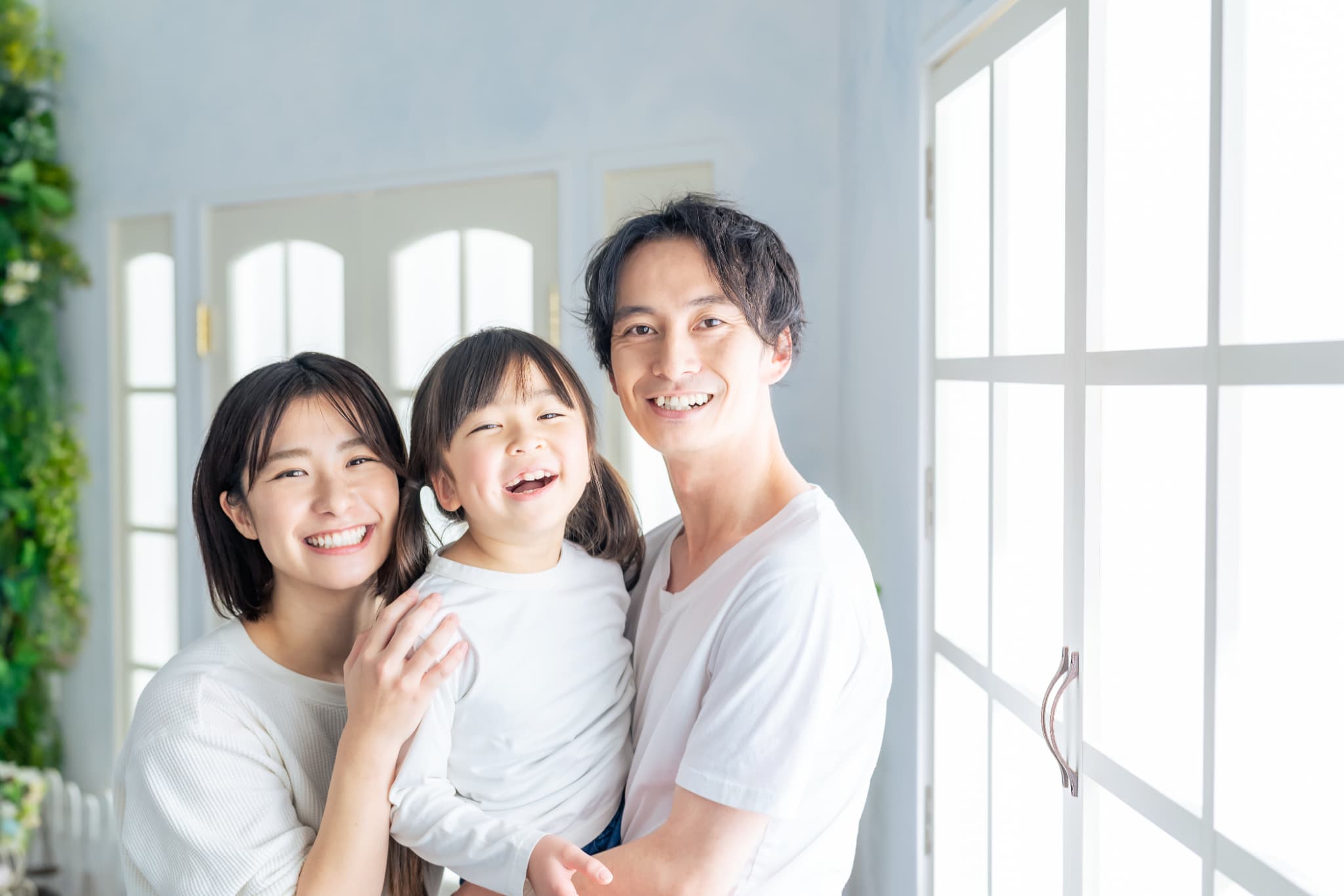 虫歯がなく健康で笑顔の親子