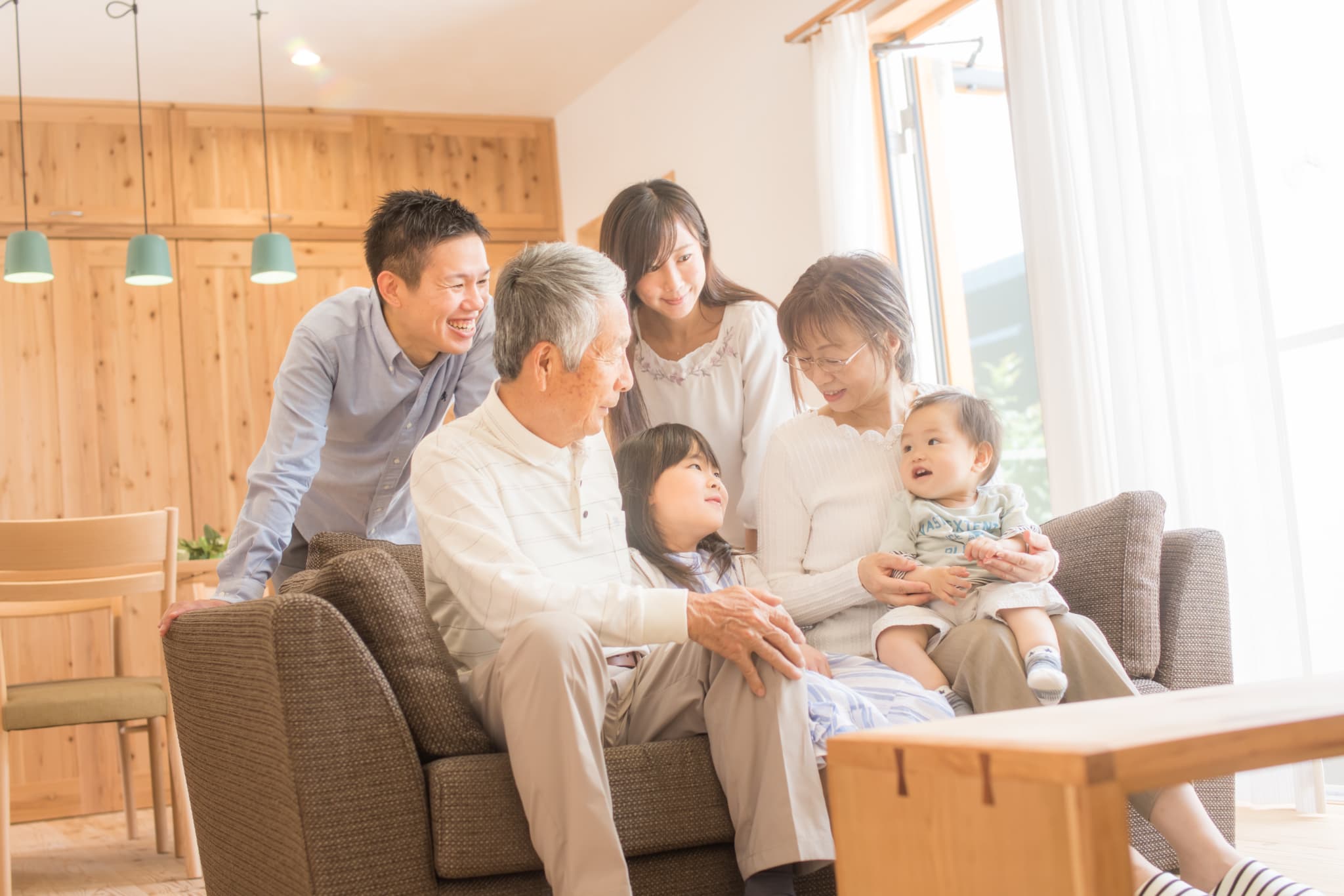 三世代みんな健康で笑顔の家族