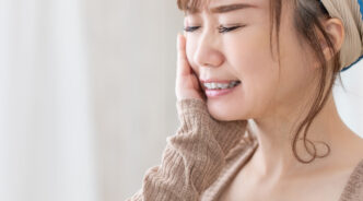 歯周病を患った女性