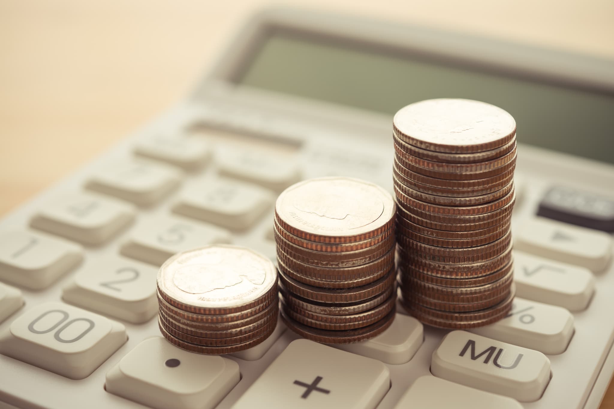 奥歯をセラミックで治療する場合の費用のイメージ